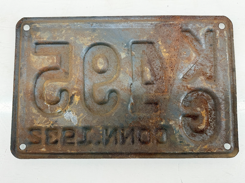Original Paint 1932 KG-495 Connecticut License Plate Sign C47-75