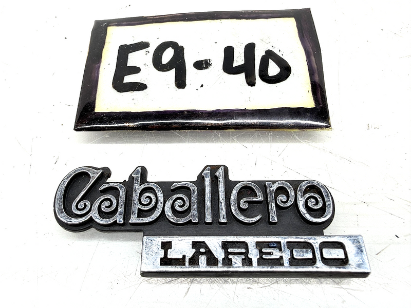 OEM 1978 - 1980 GMC Caballero Laredo Emblem 14003700 MDC E9-40