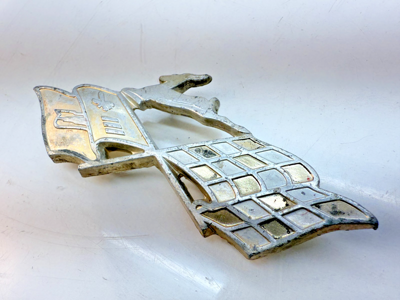 Original 1960 Impala Impala X Cross Flags Quarter Emblem Badge 60 E5-62
