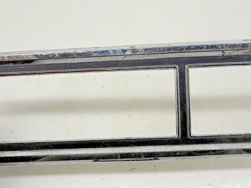 OEM Ford 1971 1972 Galaxie 500 LTD RH Lamp Bezel D1AB-15A440-BB B72-46