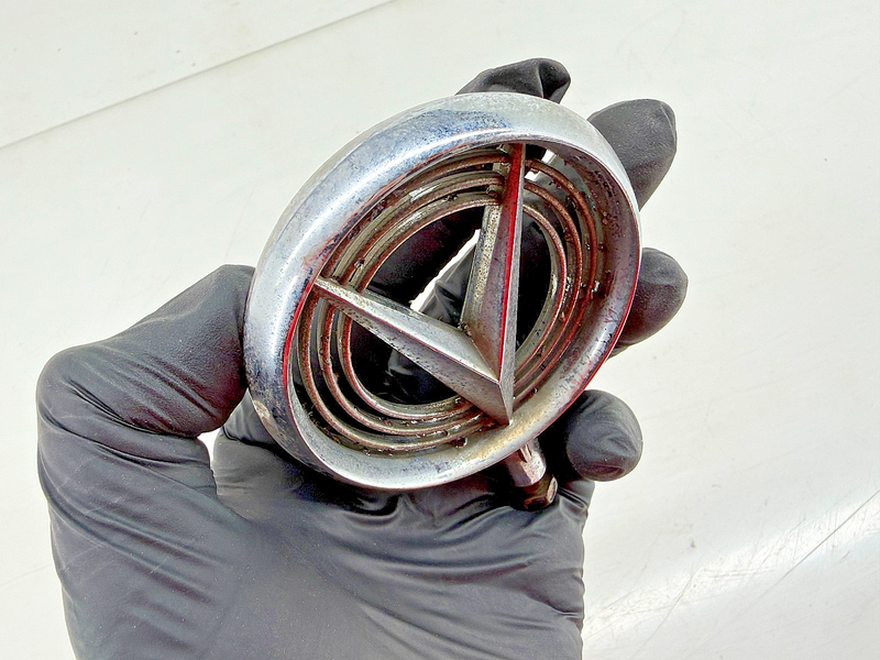 OEM 1955 Buick Roadmaster Chrome V Hood Ornament Emblem E7-112