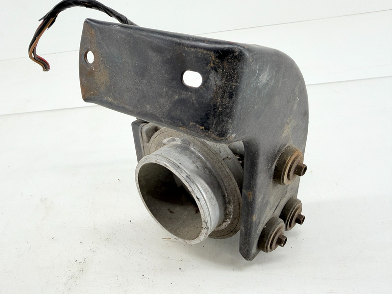 OEM 1987 - 1993 Ford Mustang Mass Air Flow Sensor MAF With Bracket E8ZE-9B961-BC