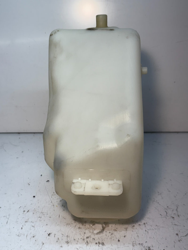 Genuine Mercedes Windshield Washer Fluid Reservoir 1986 - 1995 W124 C6-10