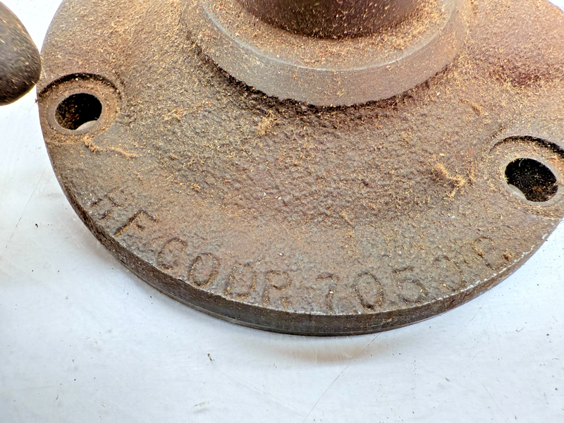 OEM Ford 3 Speed Front Bearing Retainer 1960 - 1965 3 Bolt RF C0DR 7050 B B45-17