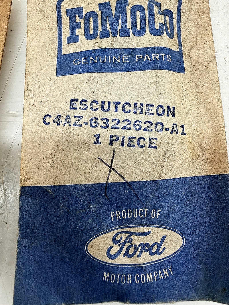 (1) NOS 1964 - 1966 FORD GALAXIE WINDOW DOOR ESCUTCHEON C4AZ-6322620-A1 C76-157