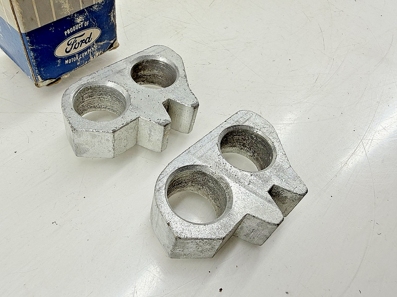 NOS 1962 FORD GALAXIE PAIR DOOR STRIKER INSERT C2AZ-6222040-A FOMOCO C77-34