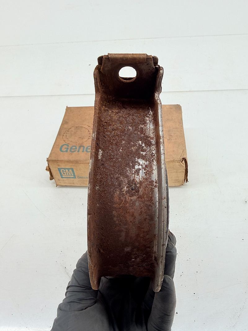 NOS 1955 - 1967 CHEVROLET GMC TRUCK  DRIVESHAFT SUPPORT BEARING 3765513 C72-5