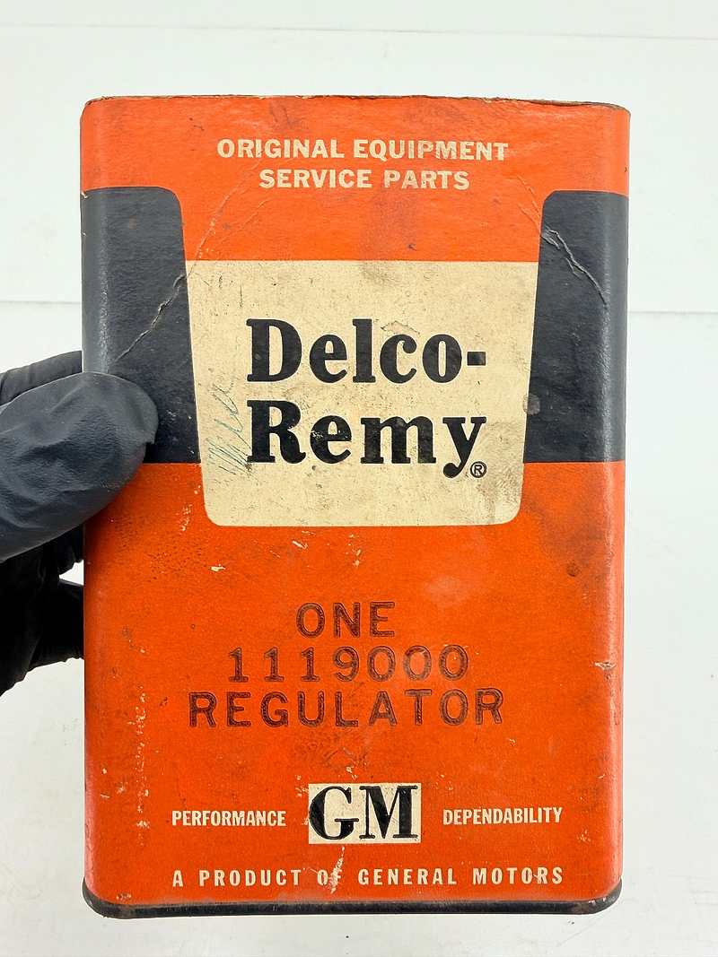 NOS 1955 1956 1957 Chevrolet Tri Five 5 Voltage Regulator GM 1119000 C71-25