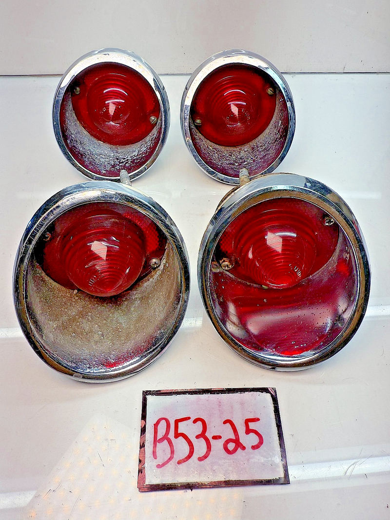OEM 1963 – 1967 Corvette Tail Lamp Light Assembly Original GUIDE Set of 4 B53-25