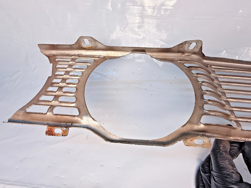 VERY NICE!!! OEM 1964 Ford Fairlane 500 Front Grille / Grill U5B-29