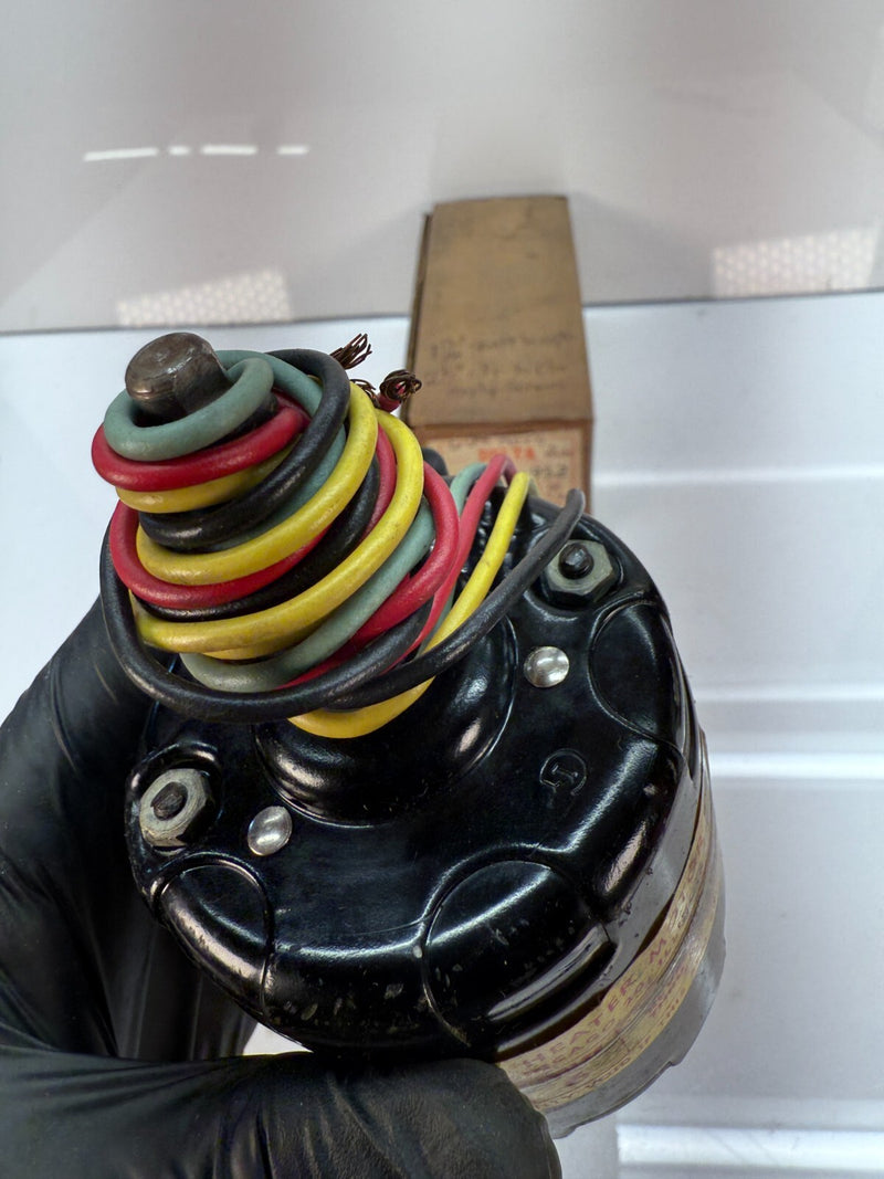 NOS DELTA HEATER MOTOR 952 ROTATION CCW OR CW - 5/16" SHAFT DIAMETER 6V C19-25