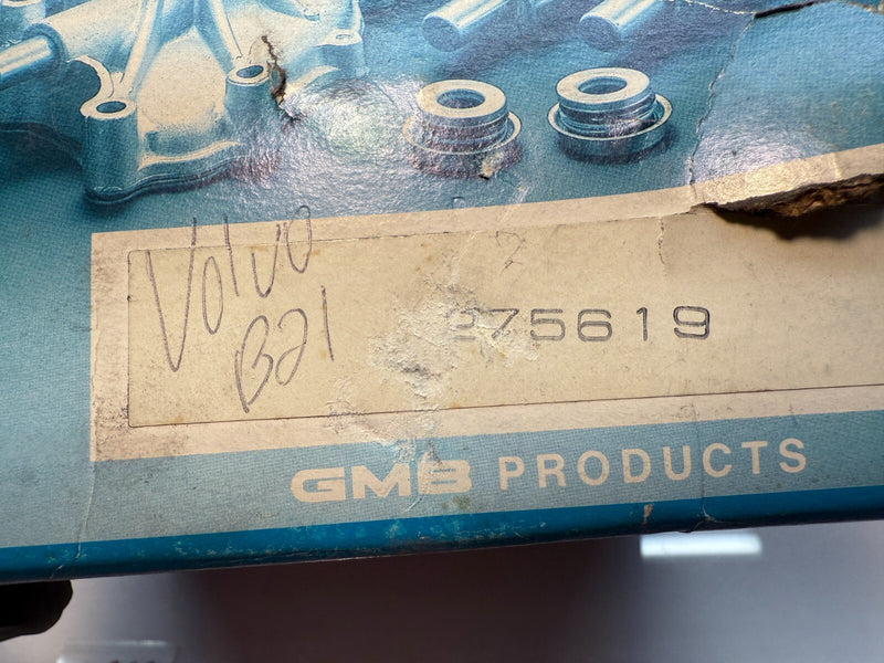 NOS Volvo 760 340 360 240 Sedan Wagon Water Pump 2.0-2.3L 1974-1989 275619 C14-4