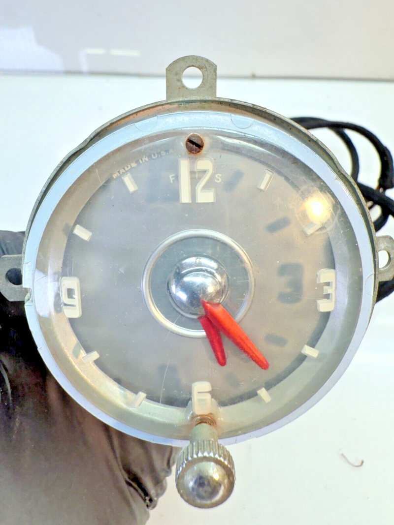 OEM 1953 Olds 88 Super Deluxe 98 Accessory Dash Electric Clock 983064 B58-24