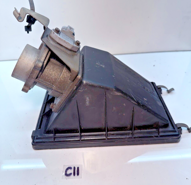 OEM NISSAN 22680 D9000 MASS AIR FLOW SENSOR MAF MODULE UNIT BOX JA36 605 C11-7