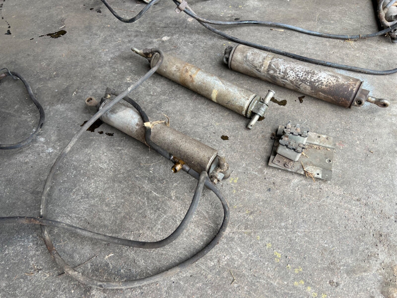 ORIGINAL 1965 FORD THUNDERBIRD COMPLETE CONVERTIBLE TOP HYDRAULIC SYSTEM 65