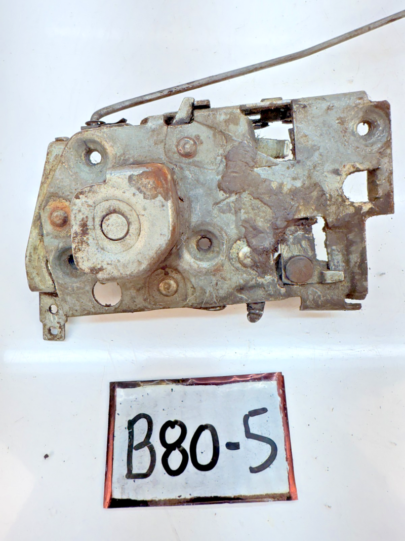 1961 1962 Chevy Impala Coupe Door Latch Lock Mechanism Assembly RIGHT HAND B80-5