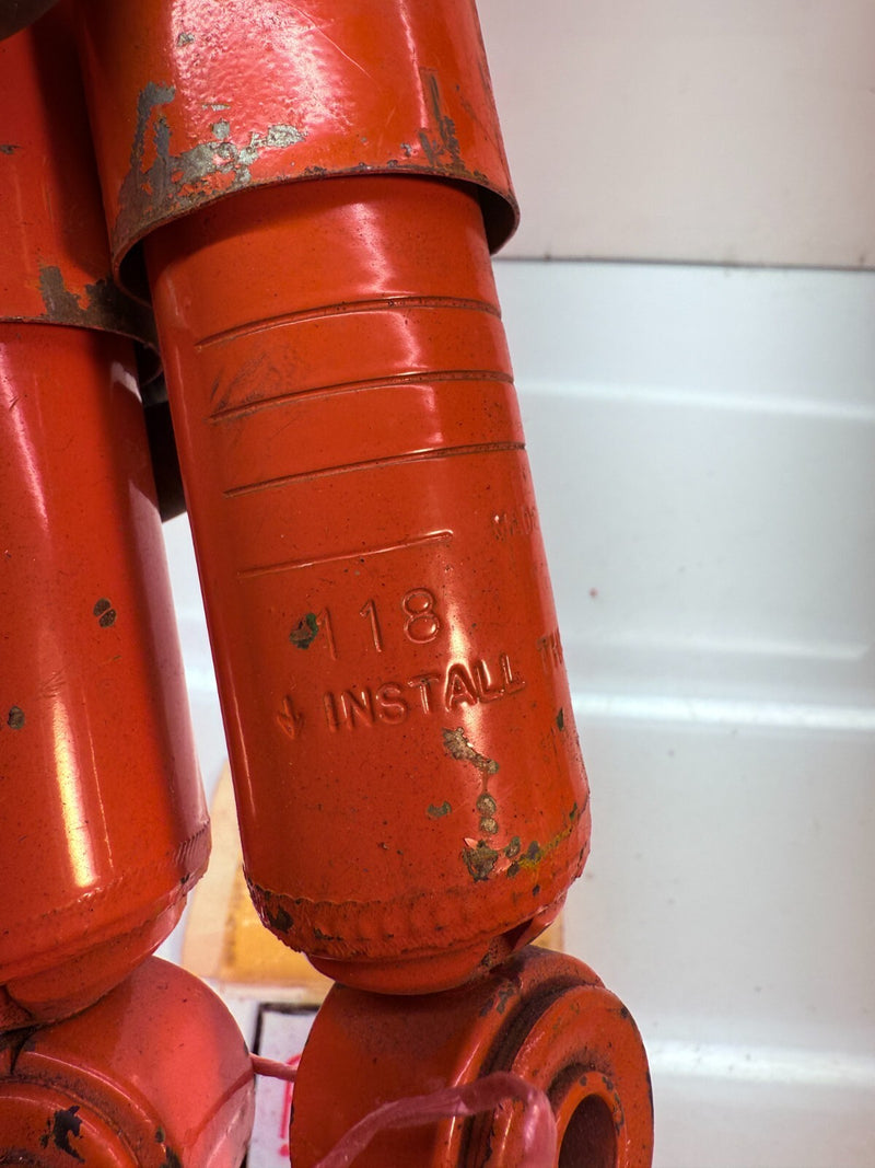 NOS VINTAGE PAIR FRONT Shocks 1973 - 1978 NISSAN PICKUP 1/2 TON B56-15