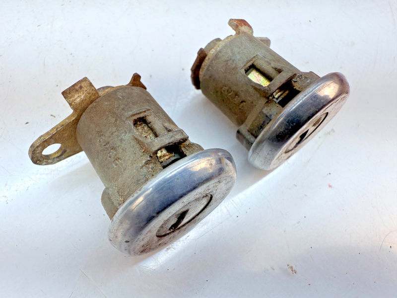 OEM 1955 - 1960 Chevy Corvette Impala Bel Air Nomad Door Locks Biscayne E6-48