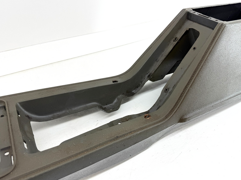 OEM 1979 - 1986 FORD MUSTANG CENTER CONSOLE AND INFORMATION CENTER CLOCK ARMREST