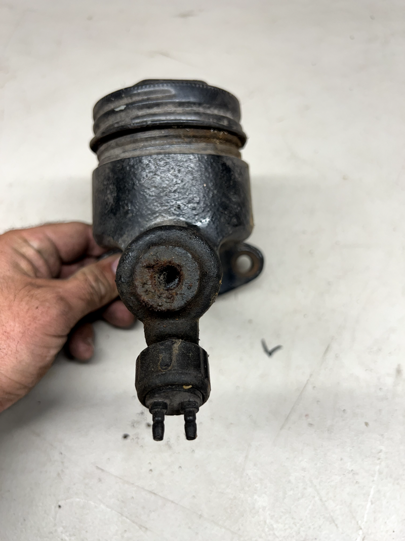 OEM Original 1961-1963 Ford Thunderbird Brake Master Cylinder 61 62 63 U1C-B5