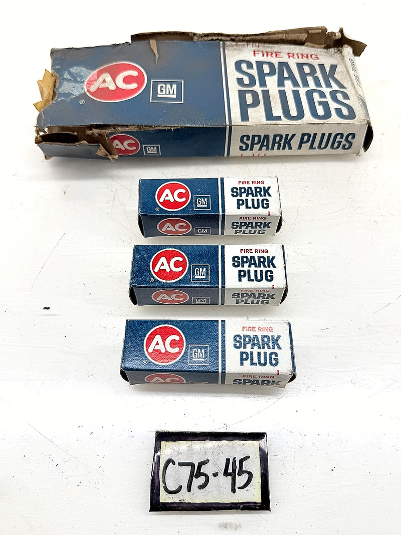 (3) NOS 1955 1956 1957 Chevy 265 283 AC 44S Fire Ring Spark Plugs C75-45