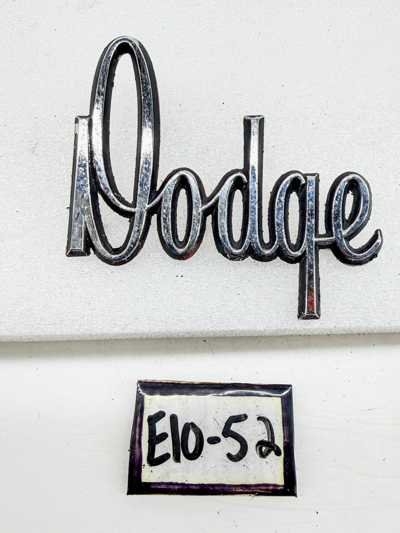 OEM 1968 1969 1970 DODGE DART HOOD SCRIPT EMBLEM MOPAR 2786482 E10-52