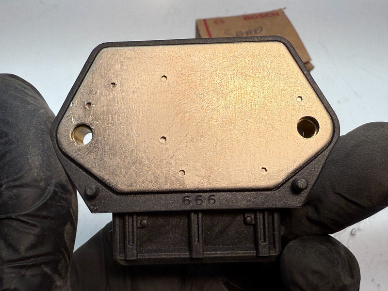 NOS BOSCH Audi Volkswagen BMW VW Ignition Control Module 0227100139 C7-40