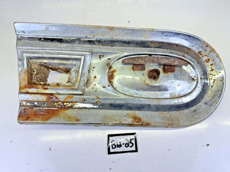 OEM 1958 Ford Fairlane Inner Tail Light Bezel Right Hand Pass Side B12-25
