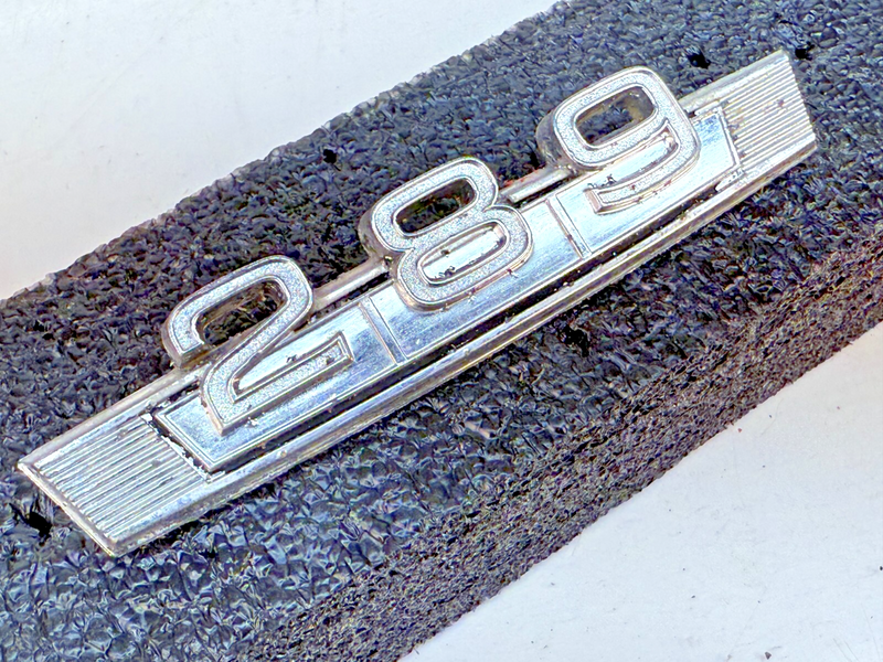 OEM 1967 1968 FORD FAIRLANE 289 Fender Emblems C7OB-16237-A B32-351