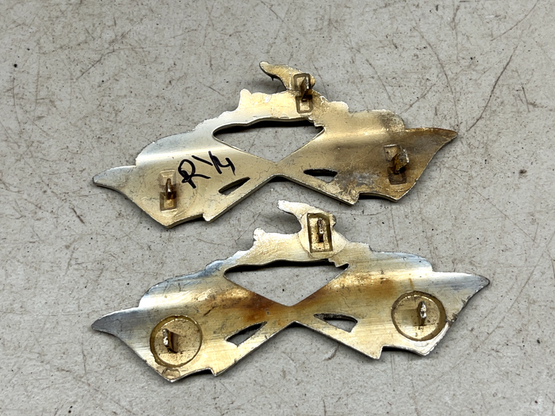 Set of Original 1960 Impala Gold Impala X Flags Quarter Emblem Badges 60 B24-3