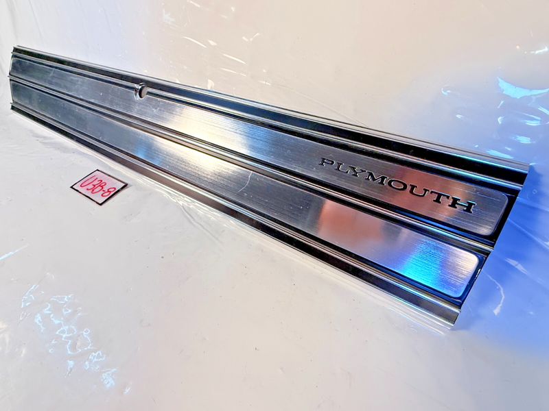 NOS 1976 1977 Plymouth Volare MoPar Rear Body FINISH PANEL Custom Premier U3B-8