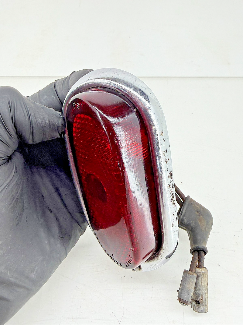Vintage Original 1940 Chevy Car Right Tail Light Assembly RH C37-58