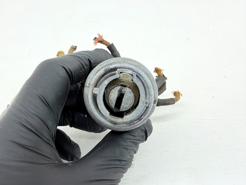 OEM 1950 1951 1952 FORD TRUCK MERCURY IGNITION SWITCH C67-73