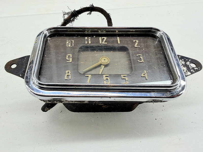 Original GM  1937 1938 1939 1940 Chevrolet Dash Clock Chevy C73-22