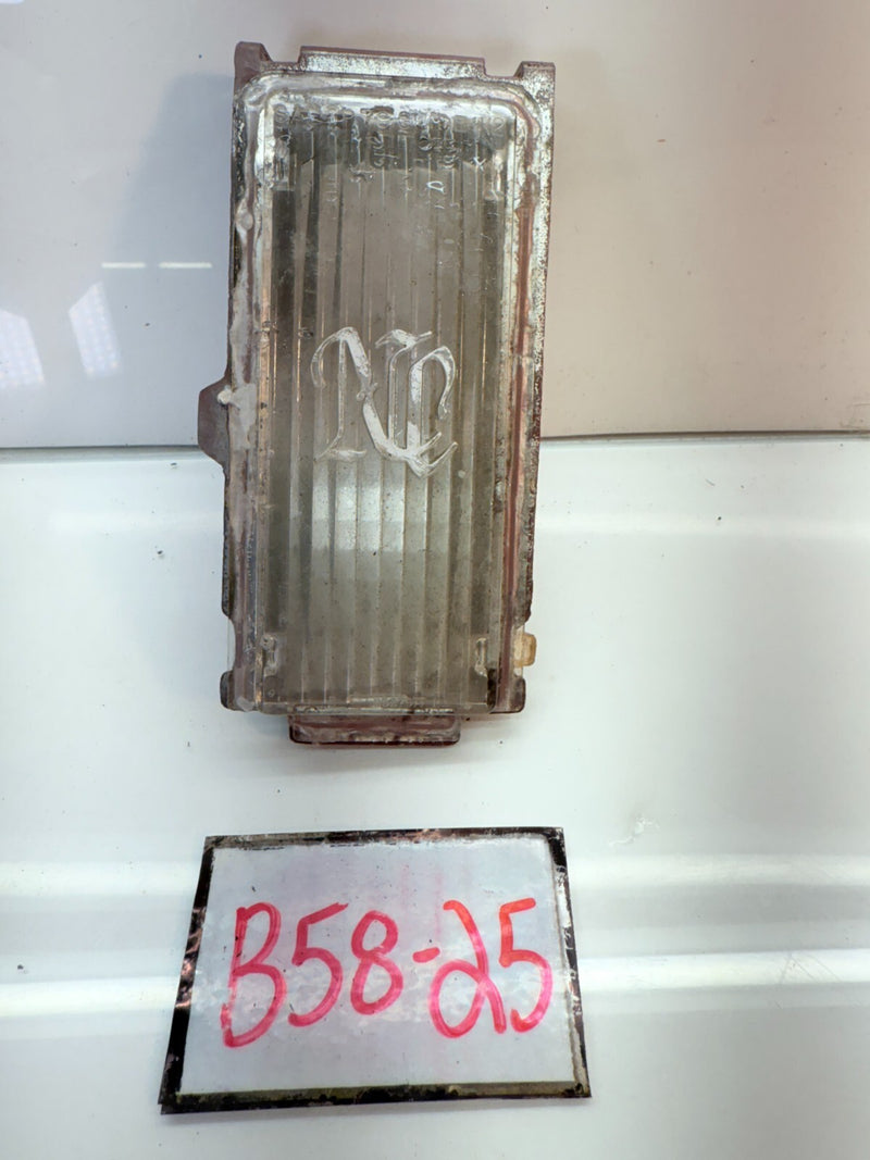 OEM 1976 - 1978 Nova Grill Turn Signal Light Amber 5967875 1976 1977 1978 B58-25