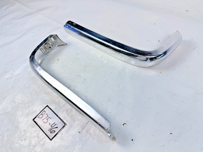 OEM 1963 FORD THUNDERBIRD PAIR LOWER SEAT MOLDING TRIM LEFT RIGHT B75-46