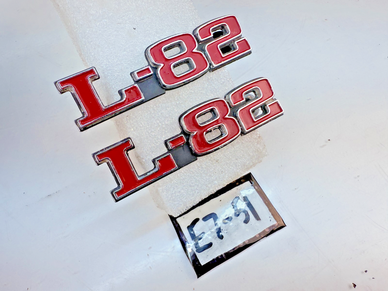 OEM 1973 - 1979 Corvette C3 Hood "L-82" PAIR SET Emblems Badge 367685 E7-52