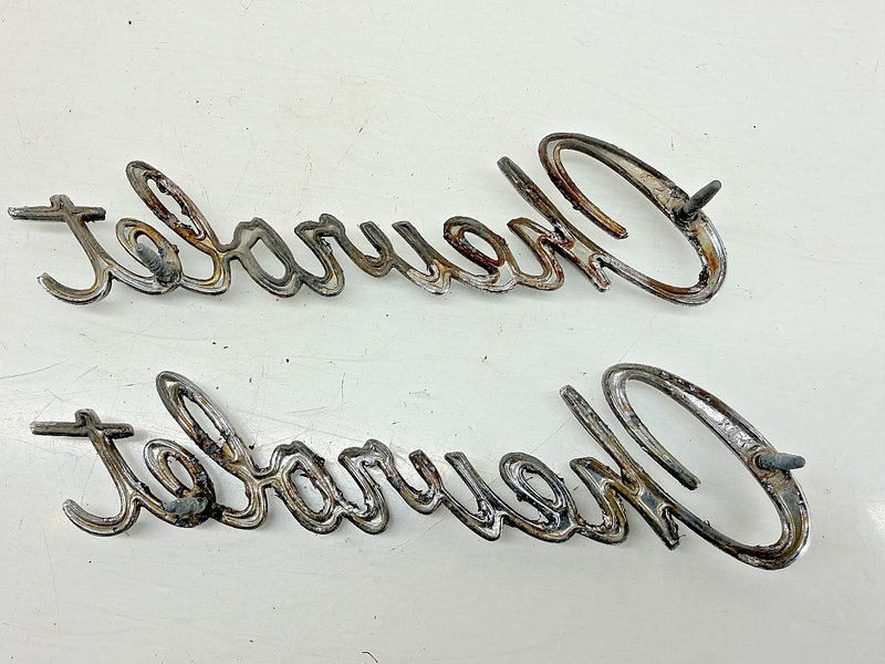 OEM  1966 1967 1968 Chevrolet Emblem Badge Script Pair E9-117