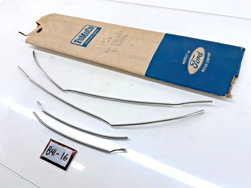 NOS 1968 1969 Fairlane 500 Torino DOOR EDGE GUARDS KIT 4DR C80Z-5420910-A B41-16