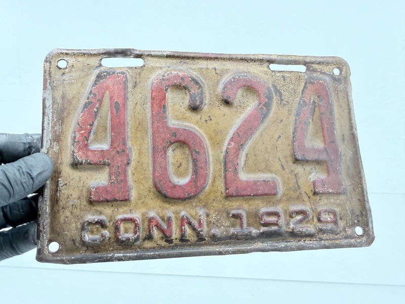 Original Paint 1929 CT 4624 Connecticut License Plate Garage Metal Sign C47-19