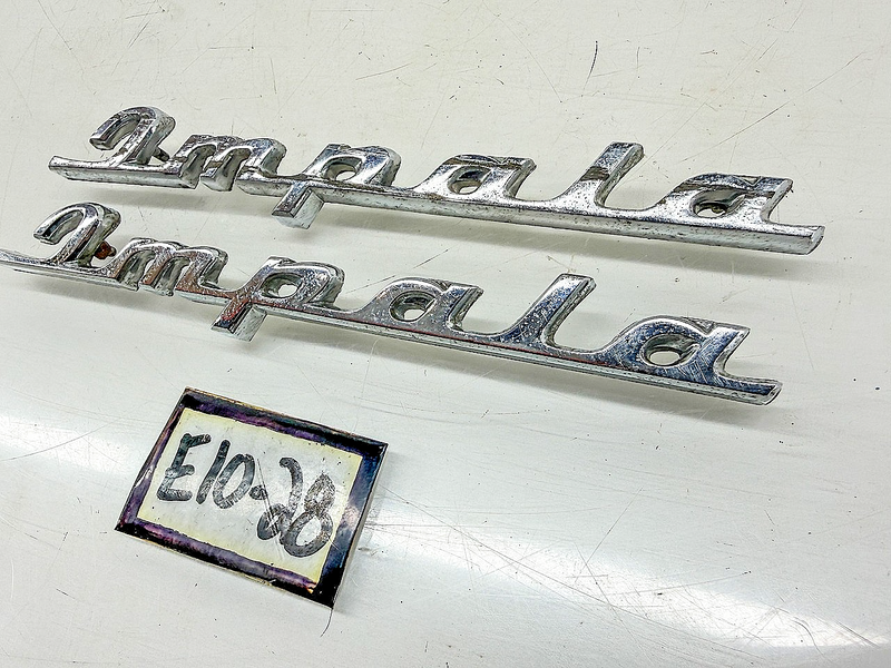 OEM 1960 Chevy Impala Pair Quarter Panel Script Name Plate Emblem 60 E10-28