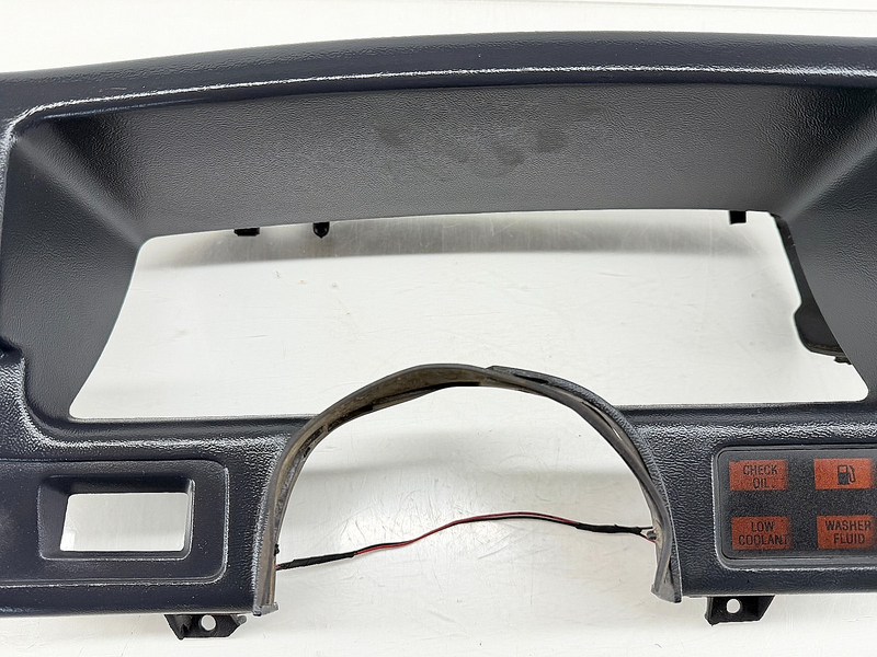 OEM 1987 - 1989 Mustang Speedo Gauge Instrument Panel Cluster Trim Bezel C65-19