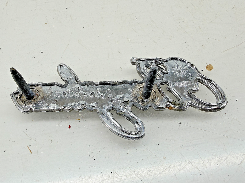 OEM 1980 - 1985 Cadillac Brougham Script Emblem 20082807 E9-23
