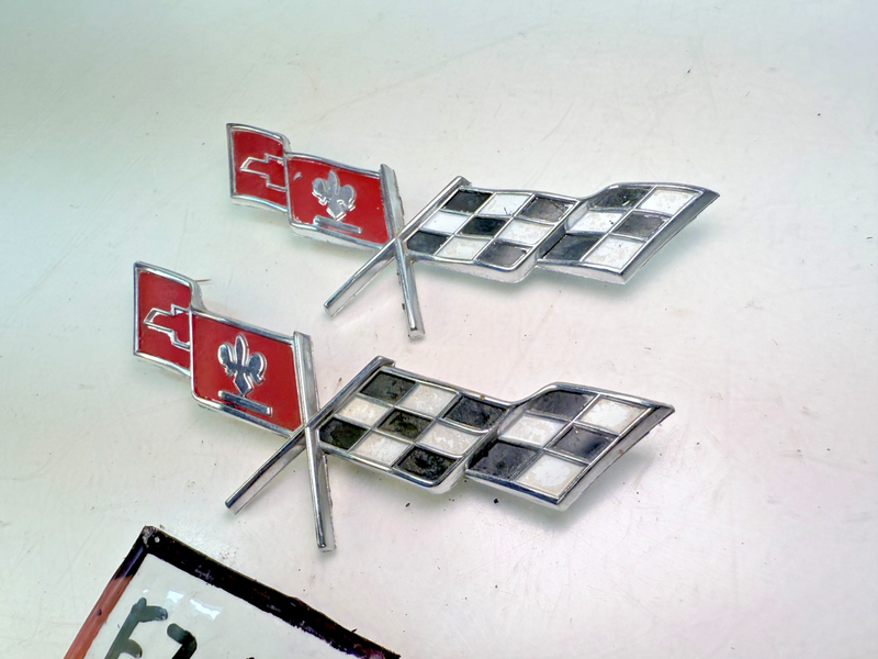 OEM 1977 1978 C3 Corvette PAIR Gas Door Cross Flag Emblem GM 379935 E7-46