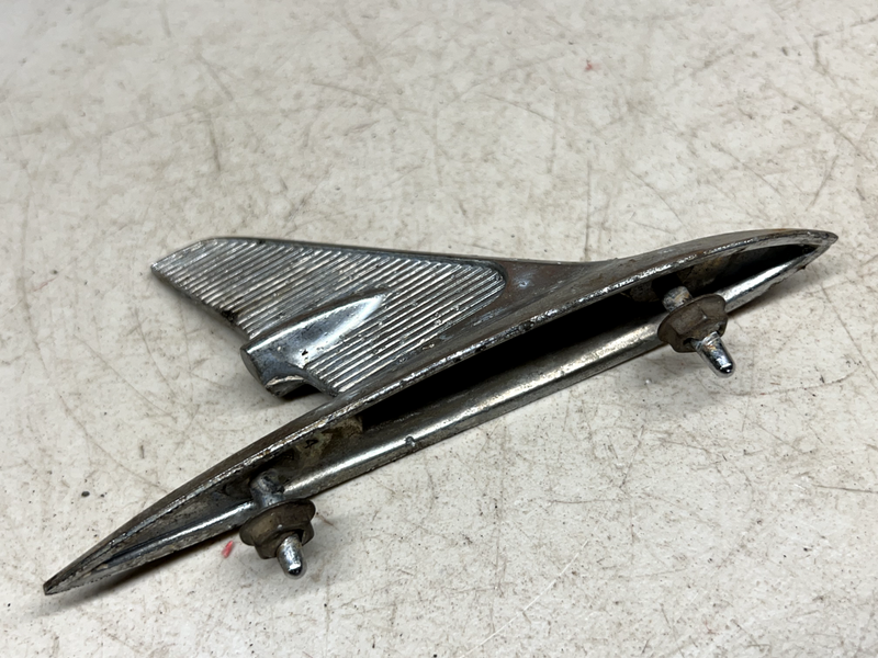 OEM 1960 CHEVROLET IMPALA FRONT FENDER ORNAMENT TRIM MOULDING 378245 RH 60 B24-1
