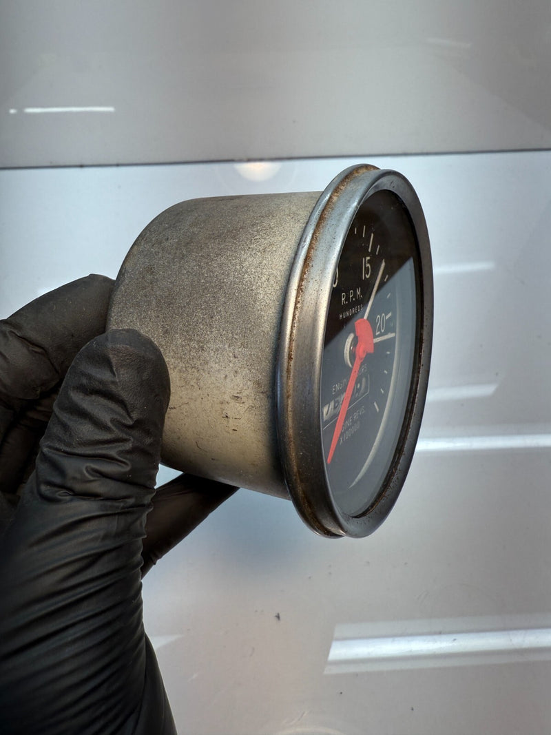 Vintage Stewart Warner 535 Tachometer & Hour Meter Gauge B48-6