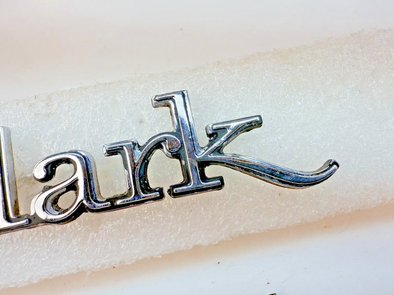 OEM 1968 - 1972 Buick Skylark Emblem Badge Nameplate Script Trim 69 70 B32-260