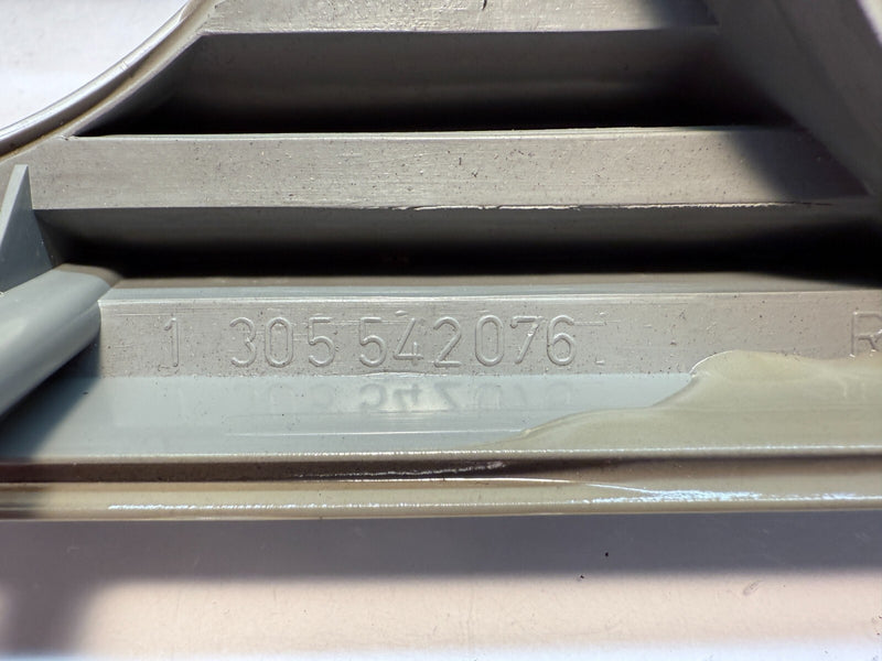 NOS OEM Mercedes Benz W123 240D 300D 300TD Right Head Light Trim C6-3