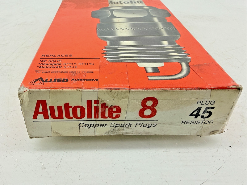 (8) NOS 1970s Ford Truck 360 390 FE Autolite 45 Resistor Spark Plugs 8 C75-38