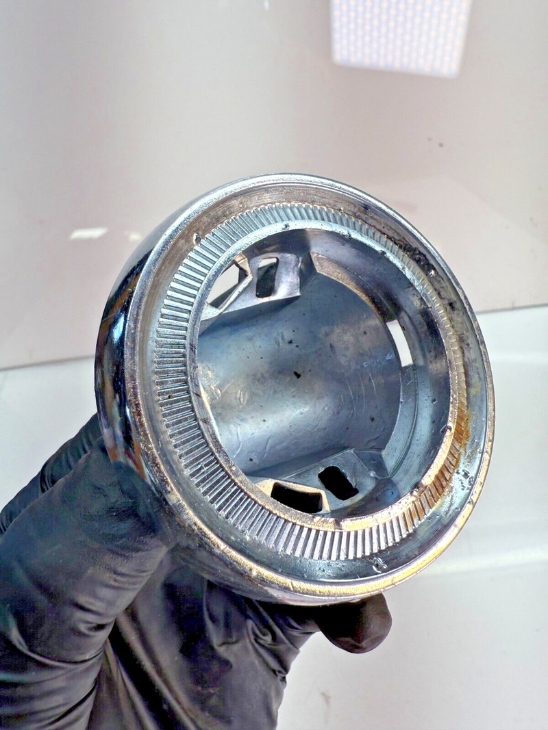 OEM 1961-1967 Chevy Camaro Impala Roof Dome Courtesy Lamp Bezel Socket B8-22